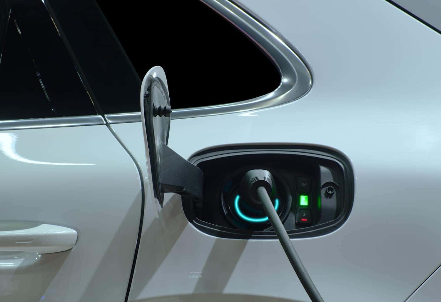 Electric Vehicle Features