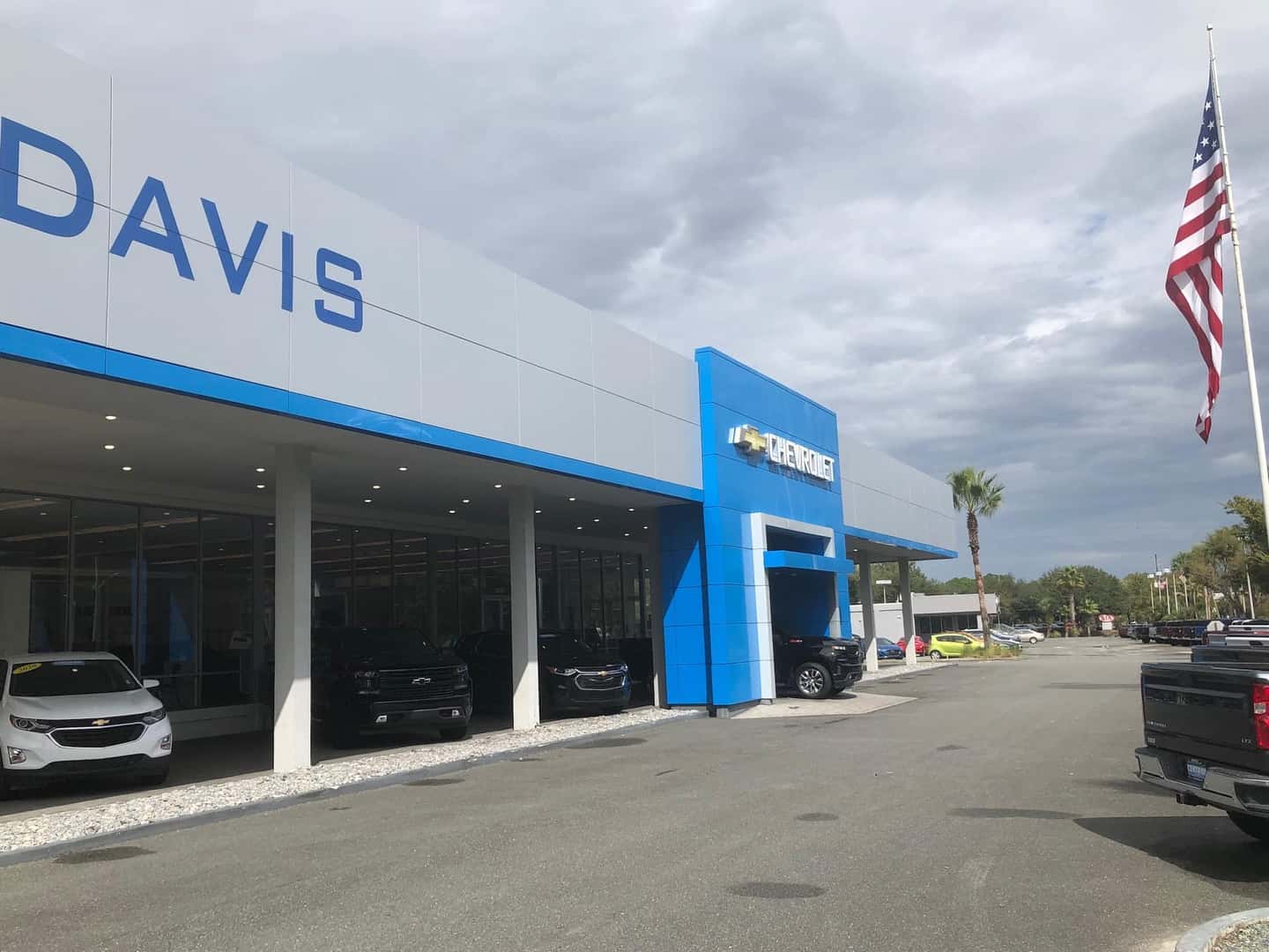 Davis Gainesville Chevrolet store front