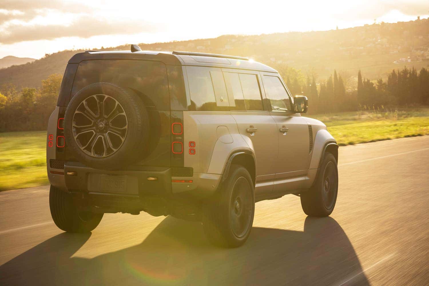 Easton CA Land Rover Dealership