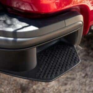 Close-up of the rear corner step on the Chevrolet Colorado for easy truck bed access.