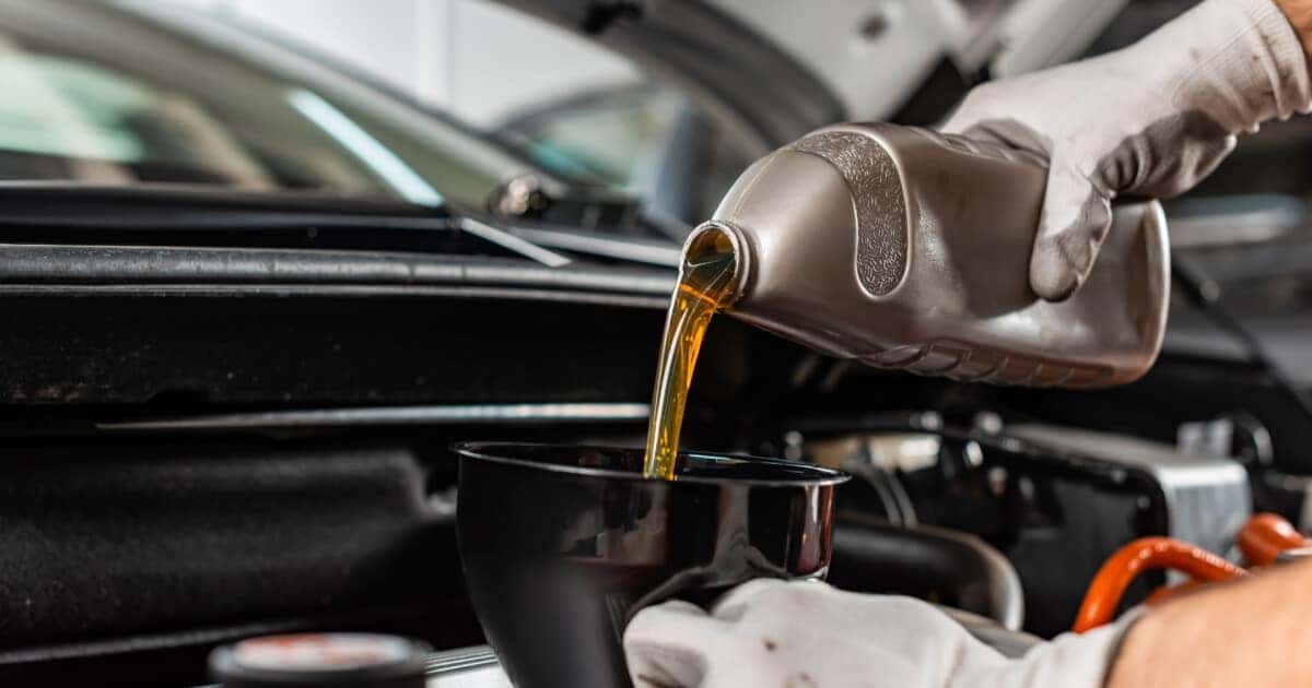 How Long Does an Oil Change Take? Serra Chevrolet Akron