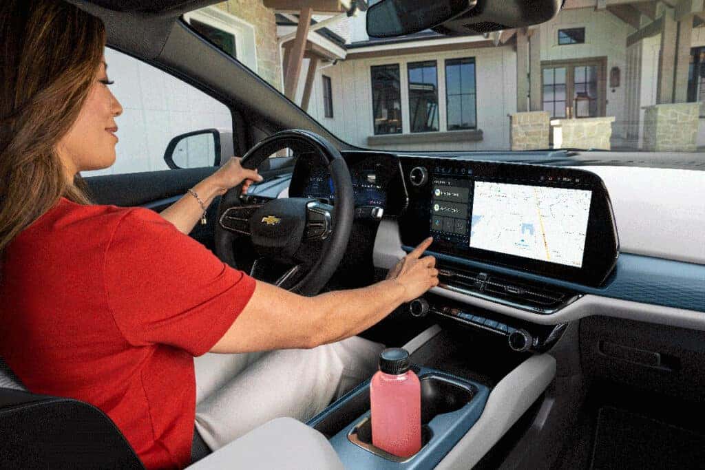Overcoming The Learning Curve: How the Chevy Equinox Ev Makes Adapting To Electric Driving Easy