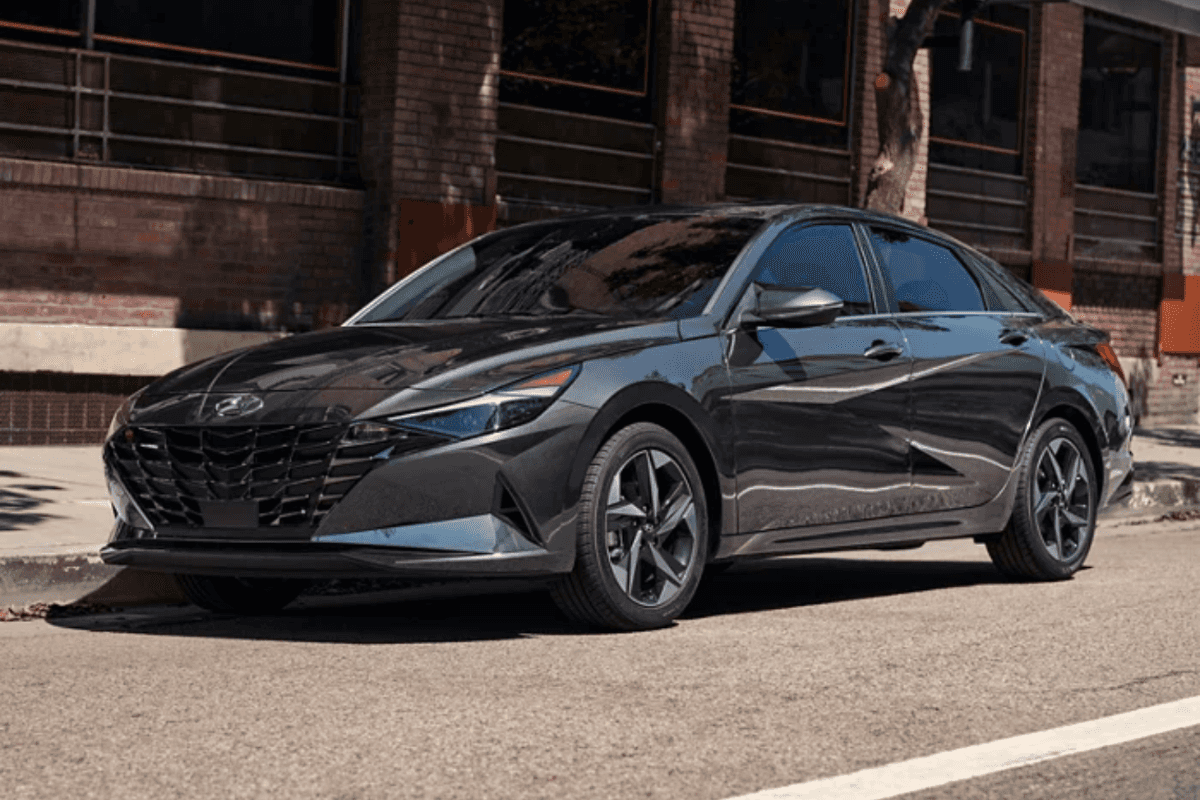 2023 Hyundai Elantra Model Review in Orlando, FL