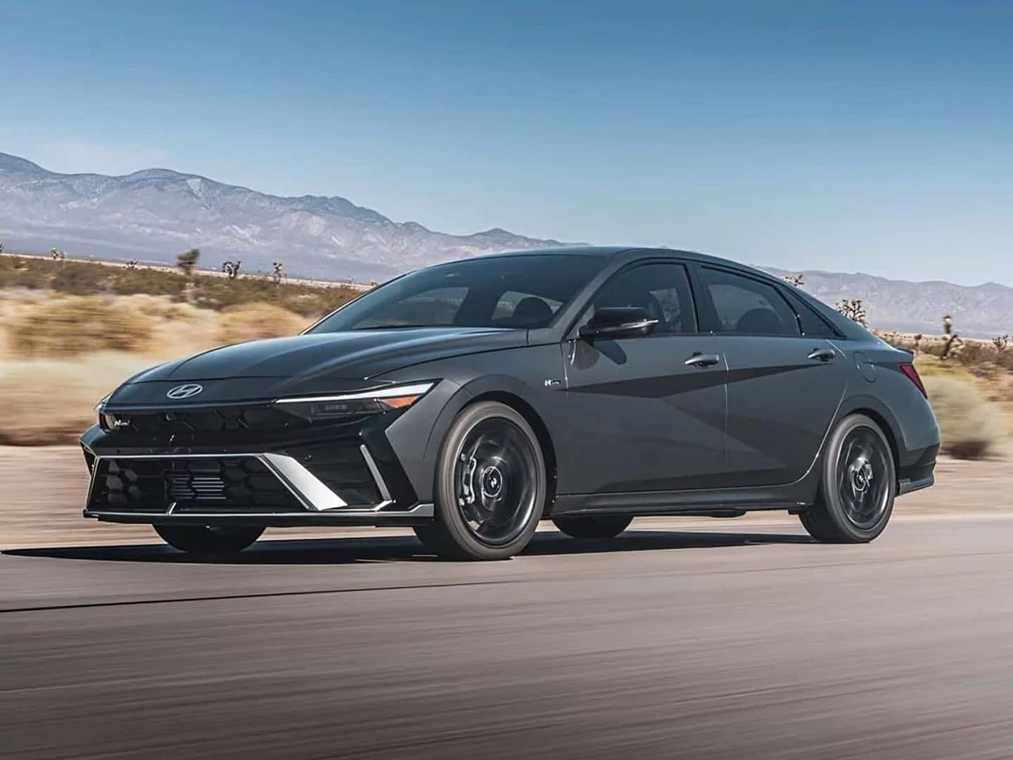 2025 Hyundai Elantra: Revolutionizing the Compact Sedan Experience