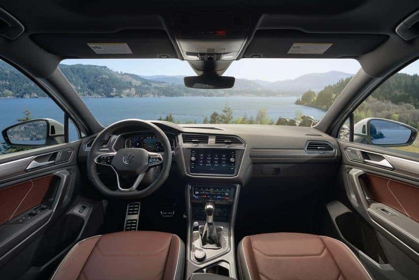 2022 Tiguan SELR interior