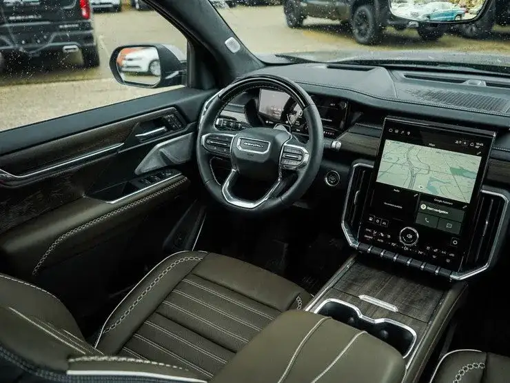 2026 GMC Acadia Technology